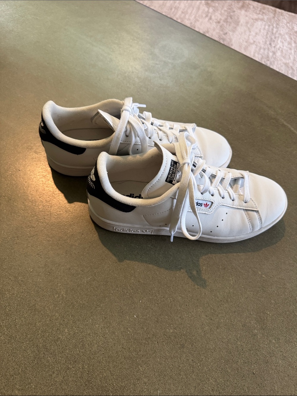 Adidas Stan smith white/navy leather sneakers